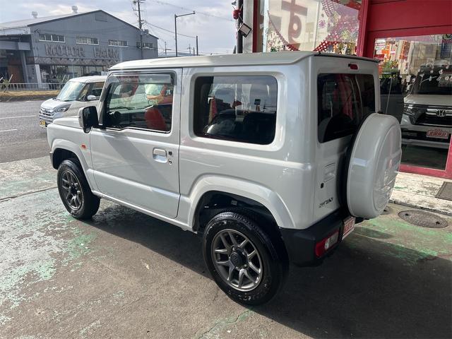 ジムニー ＸＣ　４ＷＤ×水冷直列３気筒ＩＣターボ　メモリーナビ　Ｂｌｕｅｔｏｏｔｈオーディオ　フルセグ　スマートキー　レーダーブレーキ　サムライ背面タイヤ　オートエアコン（16枚目）