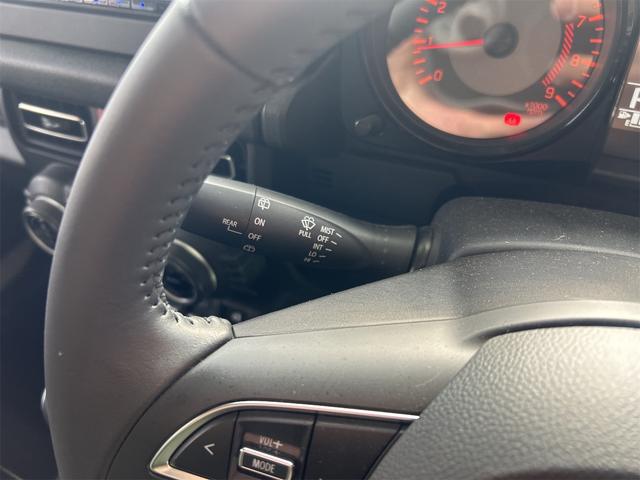 ジムニー ＸＣ　４ＷＤ×水冷直列３気筒ＩＣターボ　メモリーナビ　Ｂｌｕｅｔｏｏｔｈオーディオ　フルセグ　スマートキー　レーダーブレーキ　サムライ背面タイヤ　オートエアコン（53枚目）