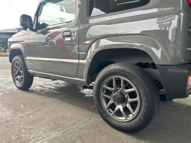 ジムニー ＸＣ　４ＷＤ×水冷直列３気筒ＤＯＨＣ１２バルブターボ　アルパインディスプレイオーディオ　Ｂｌｕｅｔｏｏｔｈオーディオ　スマートキー　背面タイヤ　　オートエアコン（17枚目）