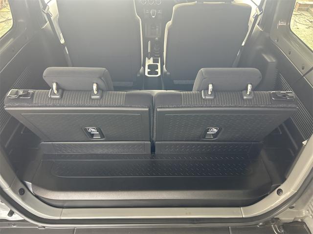 ジムニー ＸＣ　４ＷＤ×水冷直列３気筒ＤＯＨＣ１２バルブターボ　アルパインディスプレイオーディオ　Ｂｌｕｅｔｏｏｔｈオーディオ　スマートキー　背面タイヤ　　オートエアコン（33枚目）