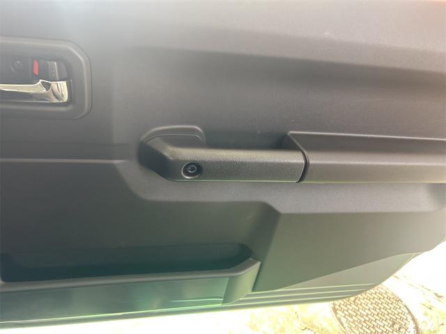 ジムニー ＸＣ　４ＷＤ×水冷直列３気筒ＤＯＨＣ１２バルブターボ　アルパインディスプレイオーディオ　Ｂｌｕｅｔｏｏｔｈオーディオ　スマートキー　背面タイヤ　　オートエアコン（53枚目）