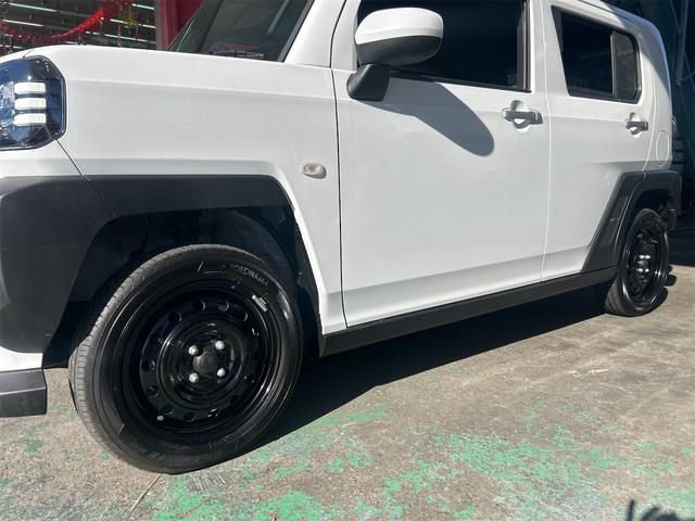 タフト Ｘ　スマートキー　プッシュスタート　電子パーキング　ＬＥＤオートヘッドライト　オートハイビーム　スカイルーフトップ　オートエアコン　レーダーブレーキ（9枚目）