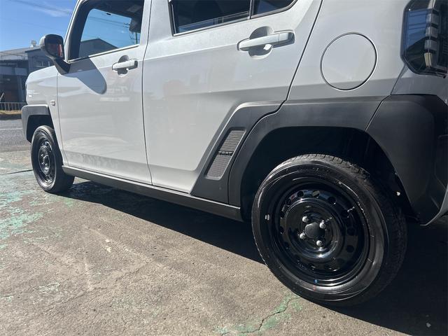 タフト Ｘ　スマートキー　プッシュスタート　電子パーキング　ＬＥＤオートヘッドライト　オートハイビーム　スカイルーフトップ　オートエアコン　レーダーブレーキ（11枚目）