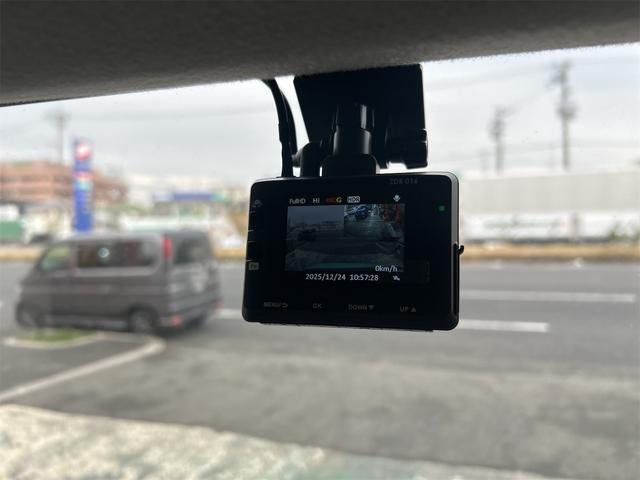 スペーシア Ｔ　水冷直列３気筒ＩＣターボ　メモリーナビ　Ｂｌｕｅｔｏｏｔｈオーディオ　ＤＶＤ　ワンセグ　パワースライドドア　スマートキー　ベンチシート　アームレスト　シートカバー　社外アルミホイール　車検９／４／２５（43枚目）