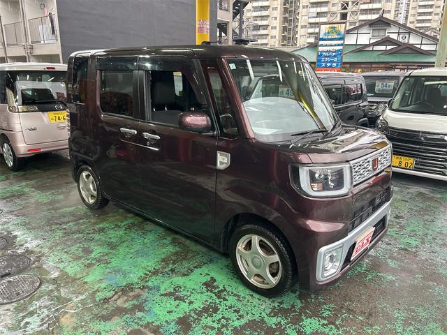 ウェイク Ｇ　ＳＡ　メモリーナビ　Ｂｌｕｅｔｏｏｔｈオーディオ　フルセグＴＶ　両側パワースライドドア　ＬＥＤヘッドライト　フォグランプ　ユーリティフック　室内ルーフネット　スマートキー（8枚目）