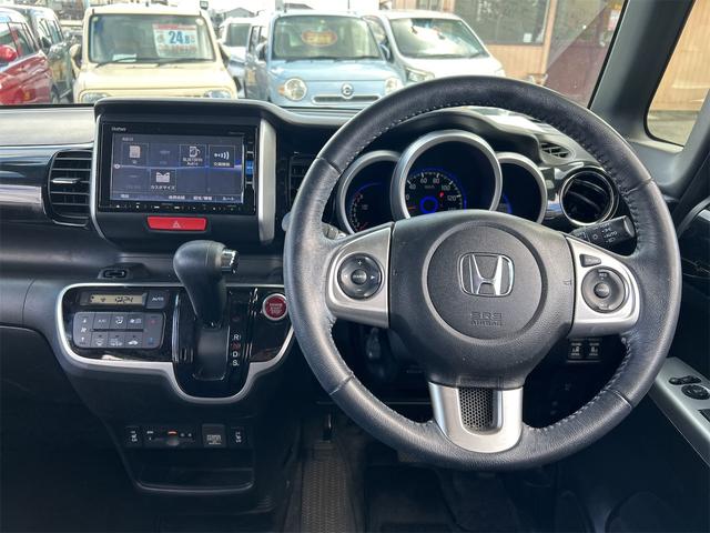 Ｎ－ＢＯＸカスタム Ｇ　ターボＳＳパッケージ　水冷直列３気筒ＩＣターボ×後期　純正ナビ　Ｂｌｕｅｔｏｏｔｈオーディオ　ＤＶＤ　フルセグ　Ｂカメラ　カロッツェリア前後ドラレコ　ＨＩＤライト・フォグ　純正１５インチアルミ　両側シートヒーター（30枚目）