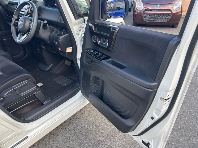 N-BOXカスタム G・Lホンダセンシング 追尾式アダプティブクルーズコントロール メモリーナビ Bluetoothオーディオ DVD フルセグ バックモニター 自動ドア LEDライト シーケンシャルウィンカー(24枚目)