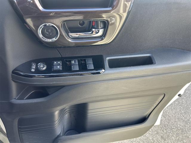 N-BOXカスタム G・Lホンダセンシング 追尾式アダプティブクルーズコントロール メモリーナビ Bluetoothオーディオ DVD フルセグ バックモニター 自動ドア LEDライト シーケンシャルウィンカー(65枚目)