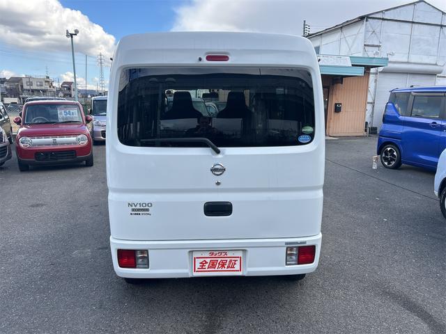 �s�`�w�́A�S���R�O�O�X�ܓW�J�̃t�����`���C�Y�X�܂ł���