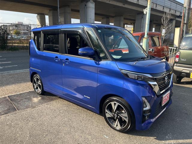 ルークス ハイウェイスター　Ｇターボプロパイロットエディション　水冷直列３気筒ＩＣターボ　純正デカナビ　Ｂｌｕｅｔｏｏｔｈオーディオ　ＤＶＤ　フルセグ　純正アルミ　両側自動ドア　スマートキー　純正ドラレコ（8枚目）