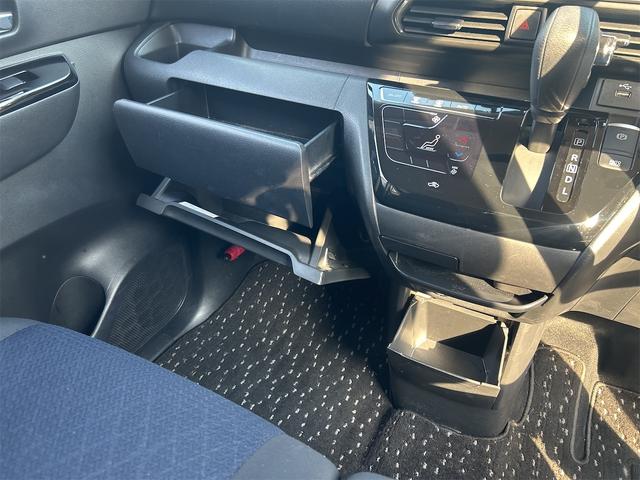 ルークス ハイウェイスター　Ｇターボプロパイロットエディション　水冷直列３気筒ＩＣターボ　純正デカナビ　Ｂｌｕｅｔｏｏｔｈオーディオ　ＤＶＤ　フルセグ　純正アルミ　両側自動ドア　スマートキー　純正ドラレコ（52枚目）