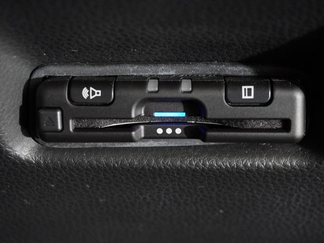 フィット ｅ：ＨＥＶホーム　純正メモリーナビ　ホンダセンシング　ＬＥＤヘッドライト　ＥＴＣ　ドライブレコーダー　ホッと保証１年間走行無制限（6枚目）