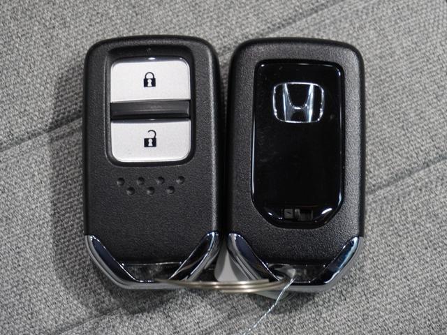 フィット ｅ：ＨＥＶホーム　純正メモリーナビ　ホンダセンシング　ＬＥＤヘッドライト　ＥＴＣ　ドライブレコーダー　ホッと保証１年間走行無制限（42枚目）