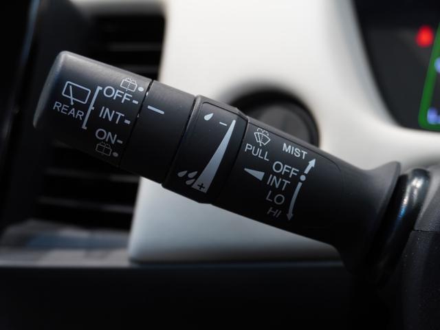 フィット ｅ：ＨＥＶホーム　純正メモリーナビ　ホンダセンシング　ＬＥＤヘッドライト　ＥＴＣ　ドライブレコーダー　ホッと保証１年間走行無制限（45枚目）