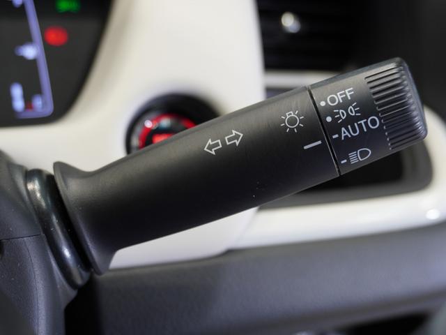 フィット ｅ：ＨＥＶホーム　純正メモリーナビ　ホンダセンシング　ＬＥＤヘッドライト　ＥＴＣ　ドライブレコーダー　ホッと保証１年間走行無制限（46枚目）