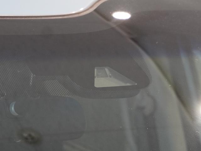 フリード＋ハイブリッド ハイブリッドＧ・ホンダセンシング　禁煙車　メモリーナビ　リンクアップフリー　ＭｕｓｉｃＲａｃｋ　フルセグ　ホンダセンシング　ＬＥＤヘッドライト　ＥＴＣ　前後ドライブレコーダー　Ｕ－Ｓｅｌｅｃｔ１年間走行無制限保証（12枚目）
