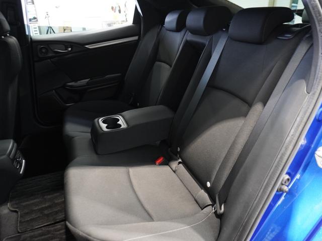 シビック ハッチバック　禁煙車　いまコレ＋　純正メモリーナビ　ＭｕｓｉｃＲａｃｋ　ＵＳＢ　フロントシーターヒート　ホンダセンシング　ＬＥＤヘッドライト　ＥＴＣ　クルーズコントロール　Ｕ－Ｓｅｌｅｃｔ１年間走行無制限保証（14枚目）