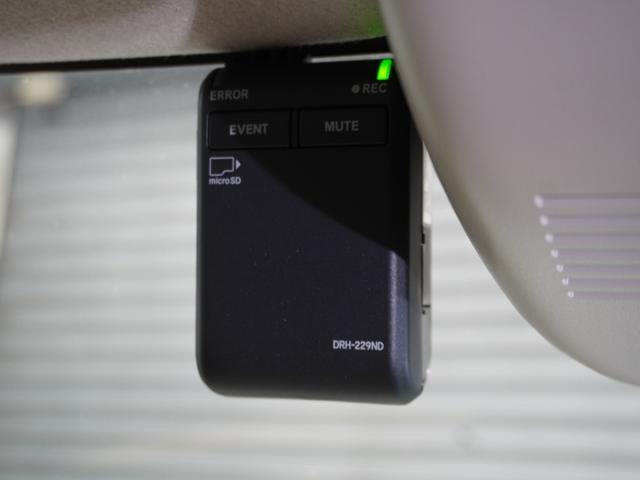 N-BOX ベースグレード 当社試乗車 禁煙車 フロントシートヒーター 純正メモリーナビ ホンダセンシング フルセグ LEDヘッドライト ETC ドライブレコーダー U-SelectPlemium2年間走行無制限保証(4枚目)