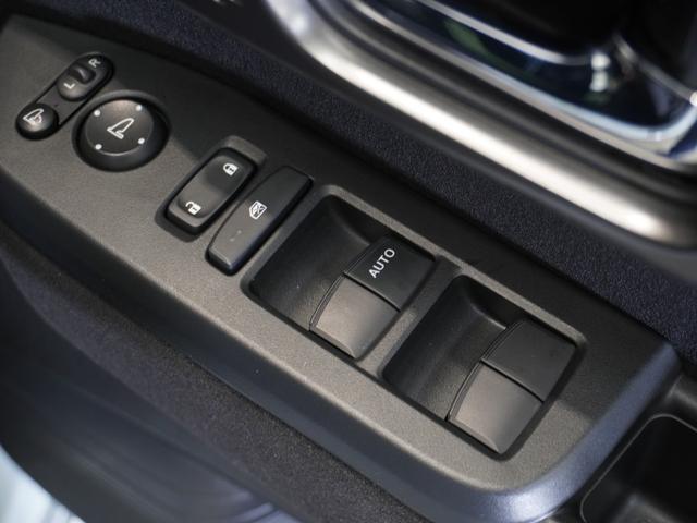 N-BOXカスタム ターボ 当社試乗車 禁煙車 純正メモリーナビ フロントシートヒーター ホンダセンシング 前後センサー LEDヘッドライト ETC ドライブレコーダー U-SelectPlemium2年間走行無制限保証(38枚目)