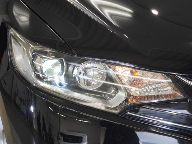 フィット １３Ｇ・Ｌパッケージファインエディション　メモリーナビ　フルセグ　ＣＤ　ＤＶＤ　ステアリングリモコンスイッチ　ＥＴＣ　リアカメラ　ドライブレコーダー　ＬＥＤヘッドライト　クルーズコントロール　禁煙車（9枚目）