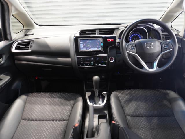 フィット １３Ｇ・Ｌパッケージファインエディション　メモリーナビ　フルセグ　ＣＤ　ＤＶＤ　ステアリングリモコンスイッチ　ＥＴＣ　リアカメラ　ドライブレコーダー　ＬＥＤヘッドライト　クルーズコントロール　禁煙車（13枚目）