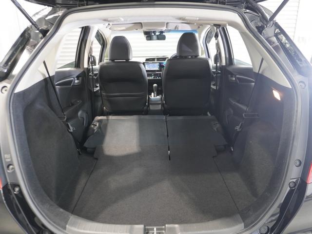 フィット １３Ｇ・Ｌパッケージファインエディション　メモリーナビ　フルセグ　ＣＤ　ＤＶＤ　ステアリングリモコンスイッチ　ＥＴＣ　リアカメラ　ドライブレコーダー　ＬＥＤヘッドライト　クルーズコントロール　禁煙車（16枚目）