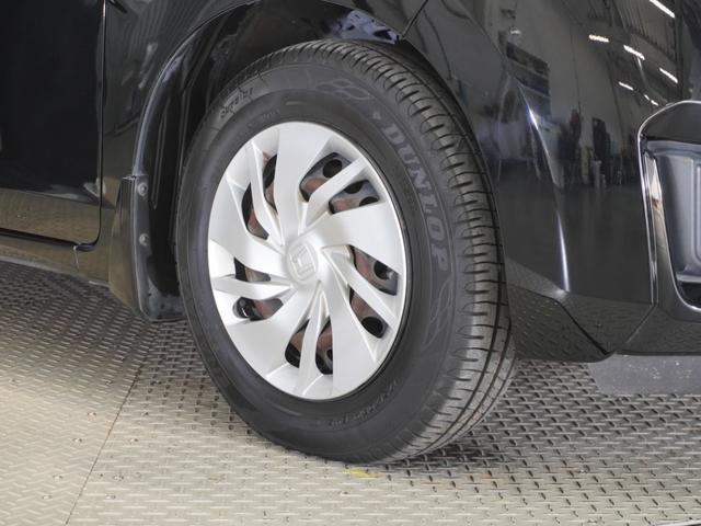 フィット １３Ｇ・Ｌパッケージファインエディション　メモリーナビ　フルセグ　ＣＤ　ＤＶＤ　ステアリングリモコンスイッチ　ＥＴＣ　リアカメラ　ドライブレコーダー　ＬＥＤヘッドライト　クルーズコントロール　禁煙車（20枚目）