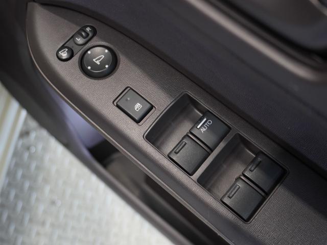 Ｎ－ＯＮＥ スタンダード　禁煙車　純正メモリーナビ　オートエアコン　ＣＤ　ＤＶＤ　スマートキー　フロアマット　Ｕ－Ｓｅｌｅｃｔ１年間走行無制限保証（31枚目）