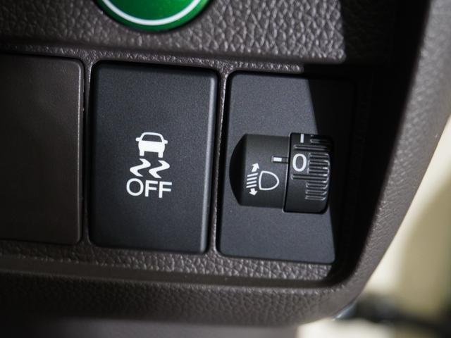 Ｎ－ＯＮＥ スタンダード　禁煙車　純正メモリーナビ　オートエアコン　ＣＤ　ＤＶＤ　スマートキー　フロアマット　Ｕ－Ｓｅｌｅｃｔ１年間走行無制限保証（46枚目）