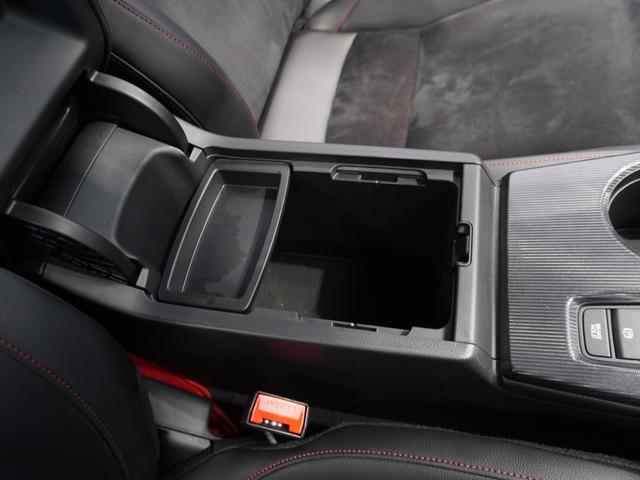 シビック ｅ：ＨＥＶ　禁煙車　純正メモリーナビ　フルセグ　フロントシートヒーター　ホンダセンシング　前後センサー　ＬＥＤヘッドライト　ＥＴＣ　ドライブレコーダー　Ｕ－ＳｅｌｅｃｔＰｌｅｍｉｕｍ２年間走行無制限保証（56枚目）