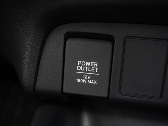 フィット ｅ：ＨＥＶホーム２０周年特別仕様車カーサ　禁煙車　純正メモリーナビ　フルセグ　ホンダセンシング　ＬＥＤヘッドライト　ＥＴＣ　ドライブレコーダー　フロントシートヒーター　内装グレー　Ｕ－ＳｅｌｅｃｔＰｌｅｍｉｕｍ２年間走行無制限保証（44枚目）