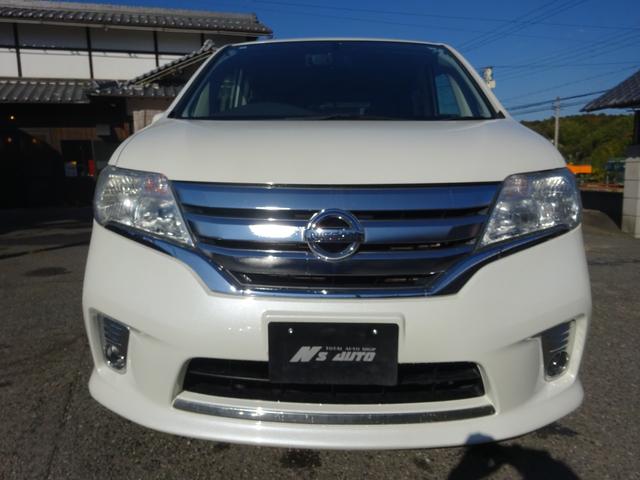 セレナ ハイウェイスター　Ｓ－ハイブリッド　Ｖセレクション　純正８インチナビ　ＴＶ　バックカメラ　ＥＴＣ　１０．２インチフリップダウンモニター　両側パワースライド　インテリジェントキー　キセノンヘッドライト　クルーズコントロール　社外デジタルインナーミラー（2枚目）