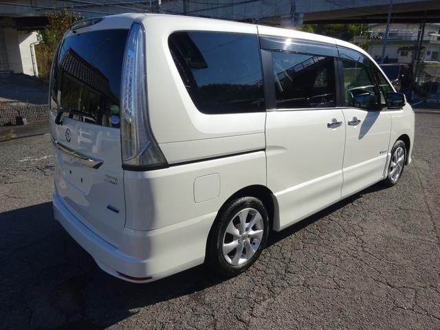 セレナ ハイウェイスター　Ｓ－ハイブリッド　Ｖセレクション　純正８インチナビ　ＴＶ　バックカメラ　ＥＴＣ　１０．２インチフリップダウンモニター　両側パワースライド　インテリジェントキー　キセノンヘッドライト　クルーズコントロール　社外デジタルインナーミラー（7枚目）