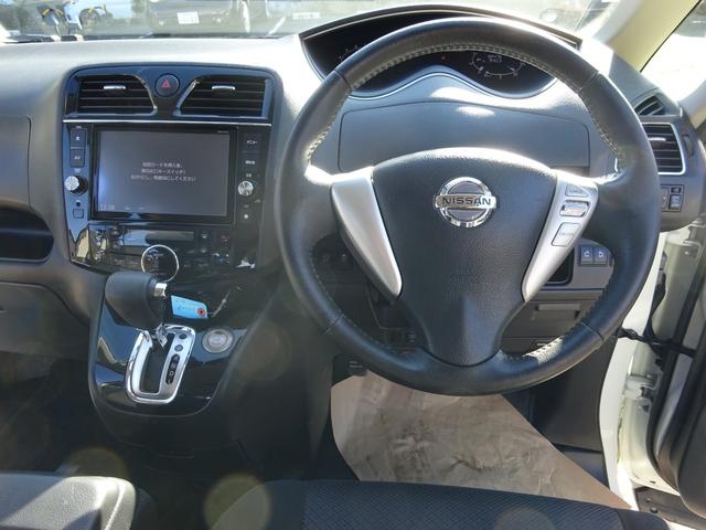 セレナ ハイウェイスター　Ｓ－ハイブリッド　Ｖセレクション　純正８インチナビ　ＴＶ　バックカメラ　ＥＴＣ　１０．２インチフリップダウンモニター　両側パワースライド　インテリジェントキー　キセノンヘッドライト　クルーズコントロール　社外デジタルインナーミラー（16枚目）