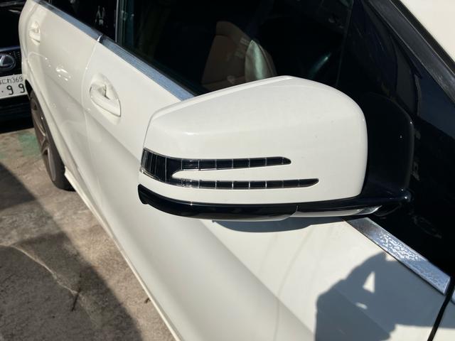 Bクラス B180 レザーパッケージ 純正ナビ 地デジTV クルーズコントロール  バックカメラ ー 純正16インチAW オートHIDヘッドライト ETC 革巻きステアリング(14枚目)