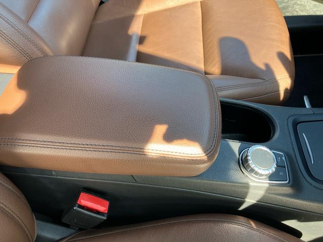 Bクラス B180 レザーパッケージ 純正ナビ 地デジTV クルーズコントロール  バックカメラ ー 純正16インチAW オートHIDヘッドライト ETC 革巻きステアリング(26枚目)