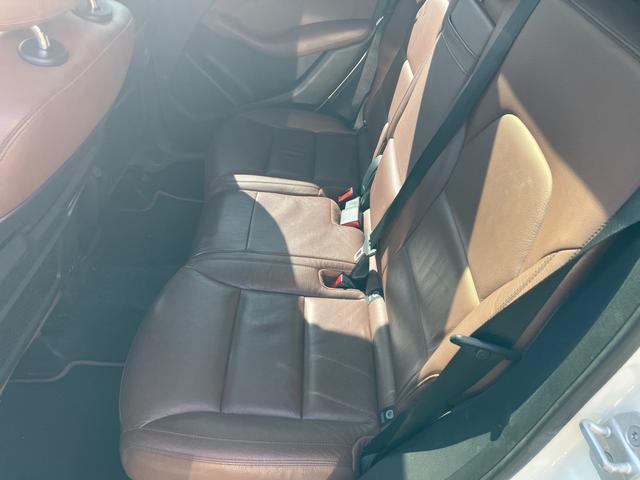 Bクラス B180 レザーパッケージ 純正ナビ 地デジTV クルーズコントロール  バックカメラ ー 純正16インチAW オートHIDヘッドライト ETC 革巻きステアリング(36枚目)