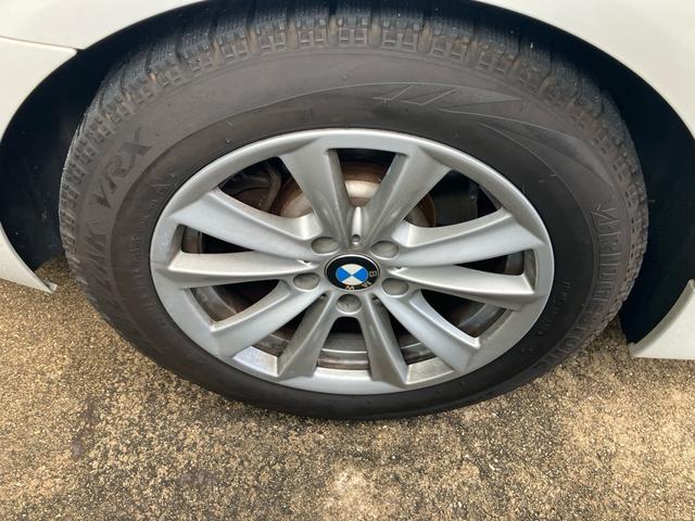 ５シリーズ ５２３ｄブルーパフォーマンス　レースチップ　レムスマフラー　レカロシート　ＥＴＣ　ＨＤＤナビ　フルセグ　バックカメラ　パワーシート（10枚目）