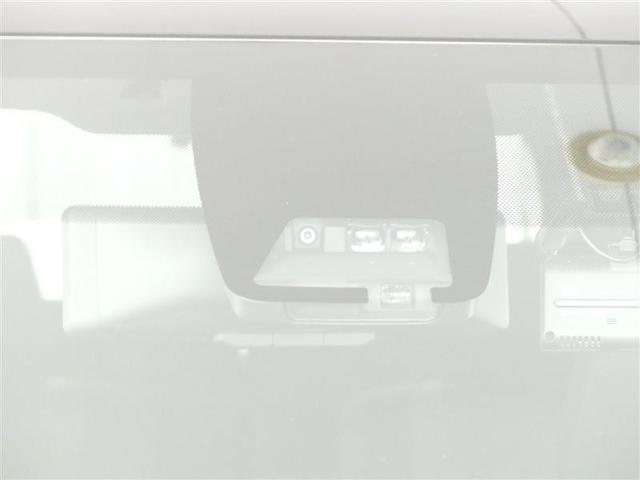 ヴォクシー ＺＳ　煌ＩＩ　スマートキー・プッシュスタート　バックガイドモニター　セキュリティアラーム　両側パワスラドア　ＥＴＣ車載器　地デジテレビ　ＶＳＣ　ＬＥＤライト　助手席エアバック　キーレスエントリー　ＡＣ　パワステ（9枚目）