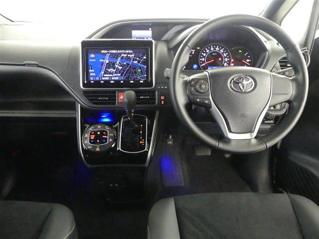 ヴォクシー ZS 煌III プリクラッシュ スマートキ アイスト DVD再生機能 横滑り防止装置 ナビTV アルミ 三列シート WAC 盗難防止 オートエアコン キーレス ETC装備 パワステ メモリナビ クルコン ABS(4枚目)