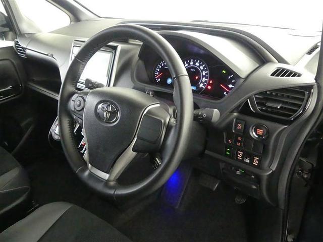 ヴォクシー ZS 煌III プリクラッシュ スマートキ アイスト DVD再生機能 横滑り防止装置 ナビTV アルミ 三列シート WAC 盗難防止 オートエアコン キーレス ETC装備 パワステ メモリナビ クルコン ABS(30枚目)