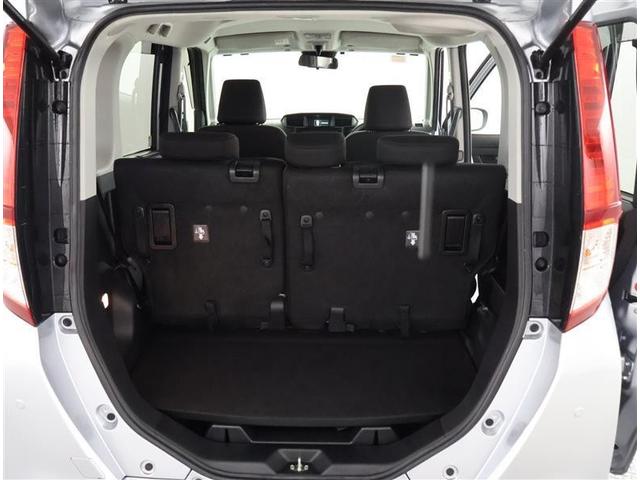 広々としたラゲージスペースを備えています。大きなものや長さのある荷物もしっかりと積み込めます。