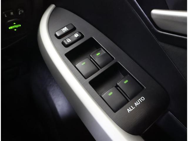 プリウス Ｓ　Ｂモニタ－　フルセグ地デジ　インテリキー　デュアルエアバック　エアＢ　イモビライザー　ドライブレコ－ダ－　ＤＶＤ再生可能　ワンオーナー車　ナビＴＶ　ＡＵＴＯエアコン　横スベリ防止　アルミホイール（23枚目）