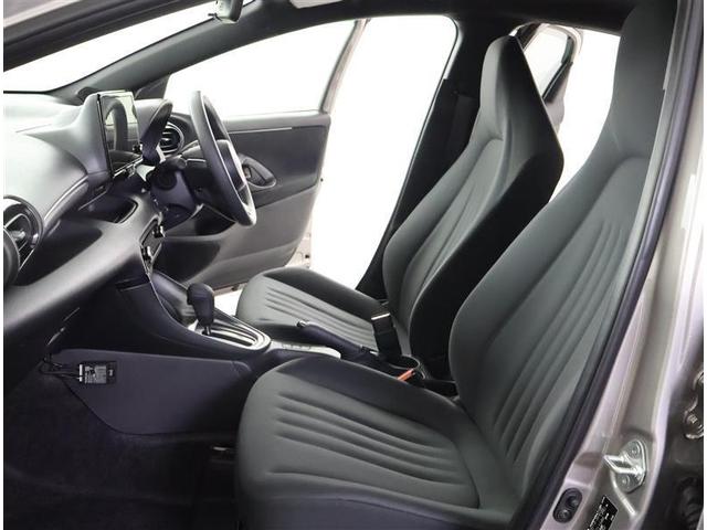 ���F���̂悢�C���p�l����ł��I����X�C�b�`��J�b�v�z���_�[���g���₷���ʒu�ɔz�u����Ă��܂���