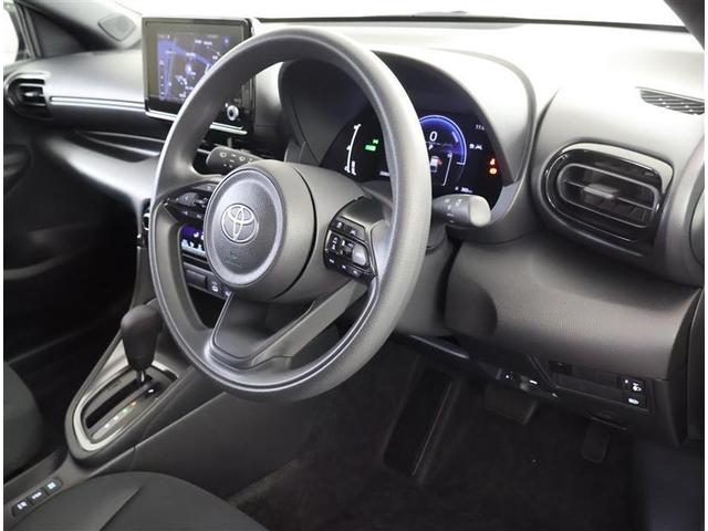 ���F���̂悢�C���p�l����ł��I����X�C�b�`��J�b�v�z���_�[���g���₷���ʒu�ɔz�u����Ă��܂���