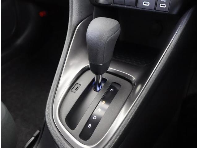 �e���݂₷���V�t�g�ł��B�@�⓹��M���̑������{�ł͑��삪�ȒP�ł����ł��B�@�V�t�g�`�F���W���₷�����ɔz�u����Ă���̂ő��삵�Ղ��ł���B