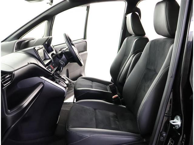 ヴォクシー ＺＳ　煌ＩＩＩ　プリクラッシュ　スマートキ　アイスト　ＤＶＤ再生機能　横滑り防止装置　ナビＴＶ　アルミ　三列シート　ＷＡＣ　盗難防止　オートエアコン　キーレス　ＥＴＣ装備　パワステ　メモリナビ　クルコン　ＡＢＳ（13枚目）