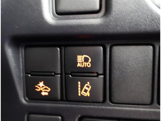 ヴォクシー ＺＳ　煌ＩＩＩ　プリクラッシュ　スマートキ　アイスト　ＤＶＤ再生機能　横滑り防止装置　ナビＴＶ　アルミ　三列シート　ＷＡＣ　盗難防止　オートエアコン　キーレス　ＥＴＣ装備　パワステ　メモリナビ　クルコン　ＡＢＳ（27枚目）