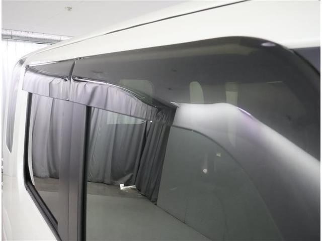 �^�o�R���z������͑������������J���Ă��J�������Ă����ɉ������ЊO�ɒǂ��o���܂��B