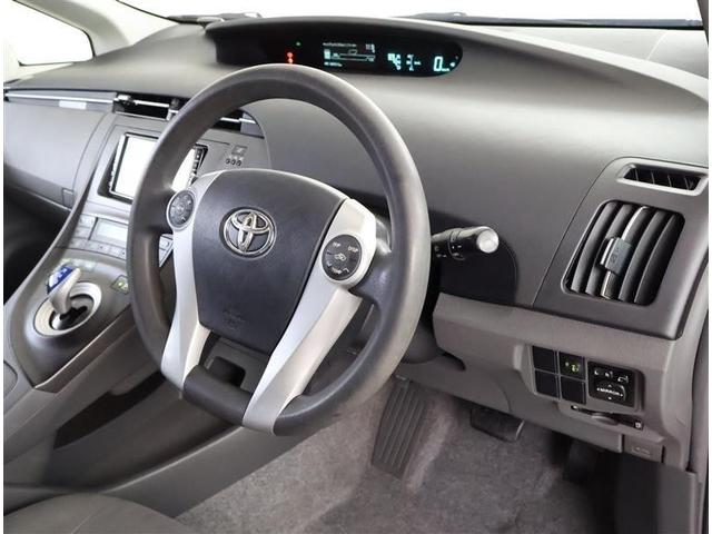 プリウス Ｓ　Ｂモニタ－　フルセグ地デジ　インテリキー　ＨＤＤナビゲーション　デュアルエアバック　エアＢ　イモビライザー　ＤＶＤ再生可能　ナビＴＶ　ＡＵＴＯエアコン　横スベリ防止　アルミホイール　ＥＴＣ装備　ＡＢＳ（12枚目）